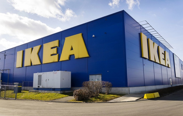 IKEA furniture company logo on building in Prague Czech republic Startlap Vásárlás