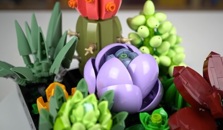 Új építhető növényekkel bővült a LEGO Botanicals kollekció