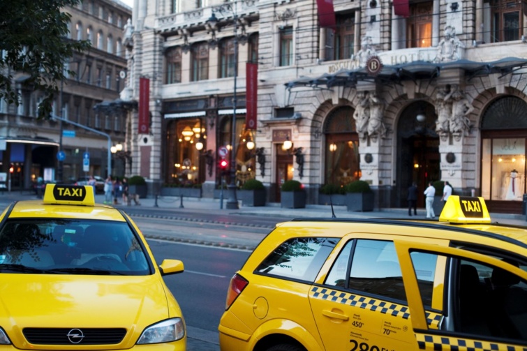 Drágább lesz a taxi Budapesten