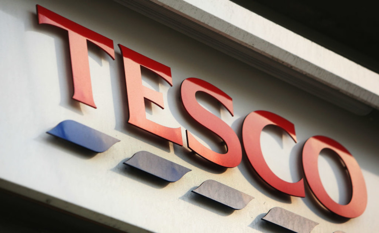 A Tesco emblémája - május 5-től fix áron rendelhetsz a Tescótól