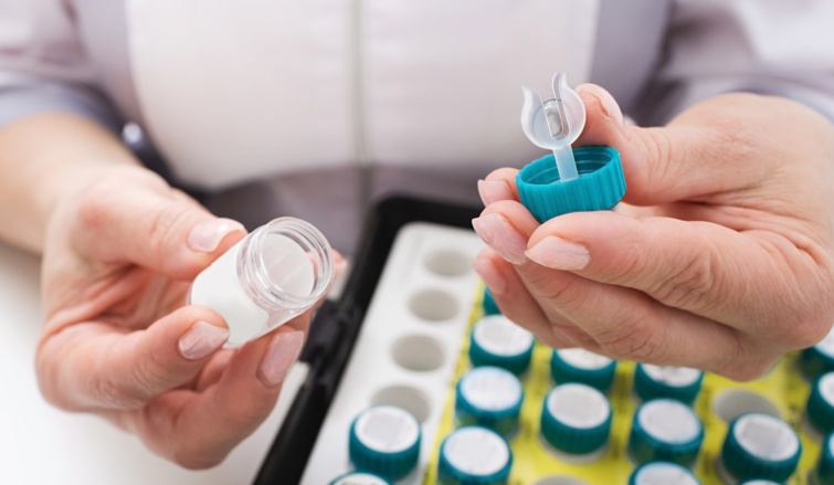 A kontaktlencsék megmutatják, ha daganat van a szervezetben