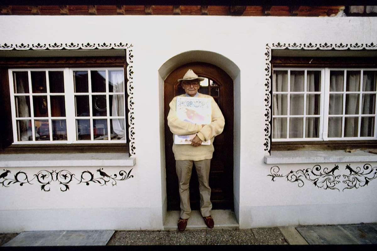 Richard Scarry a Tesz-vesz város könyvsorozat írója