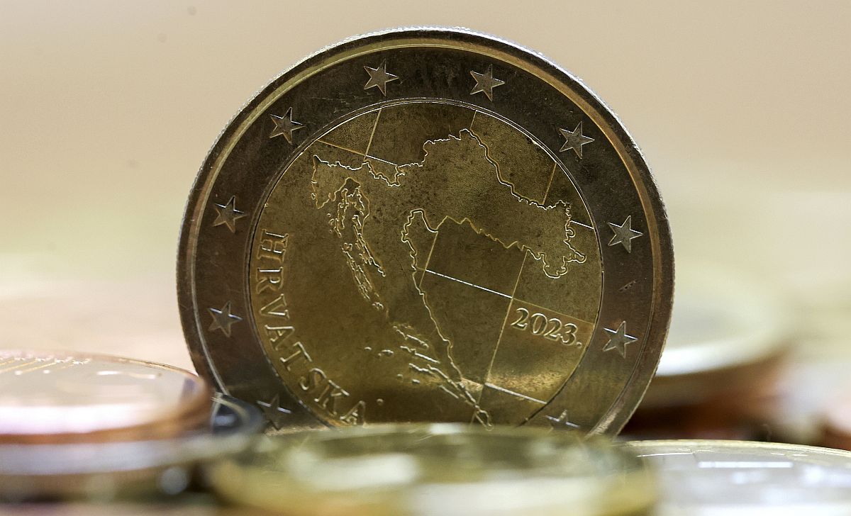 Horvátország térképe egy új euróérmén.