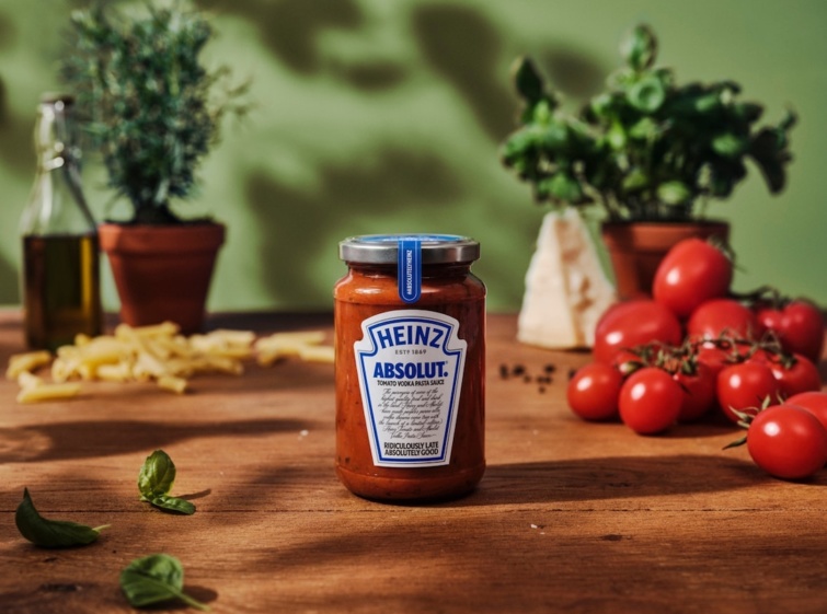 A Heinz és az Absolut közös terméke, a paradicsomos vodkaszósz