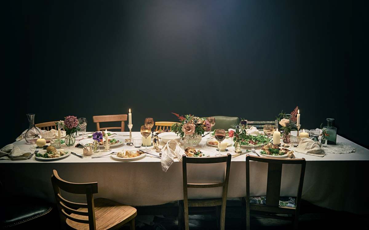 vacsoraasztal Startlap Vásárlás Vacsoraasztal mindenféle finomsággal