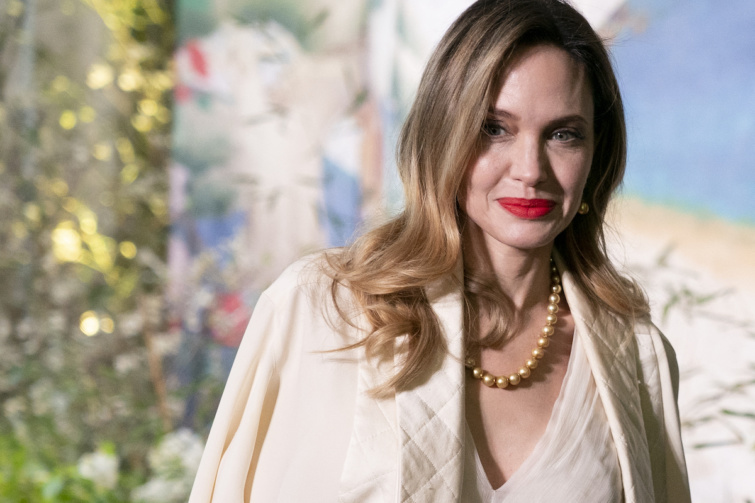 Angelina Jolie Startlap Vásárlás Angelina Jolie