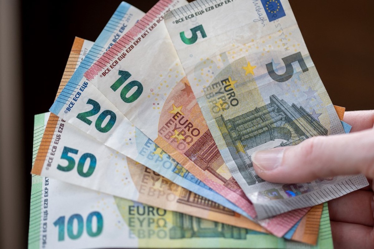 Eurós bankjegyek címletenként