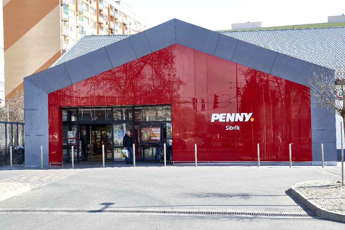 A német Penny Market diszkontáruház-lánc egyik fővárosi üzlete