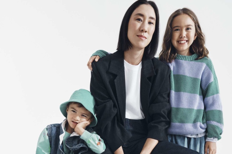 A tervező és gyerekmodellek a H&M legújabb kollekciójában 
