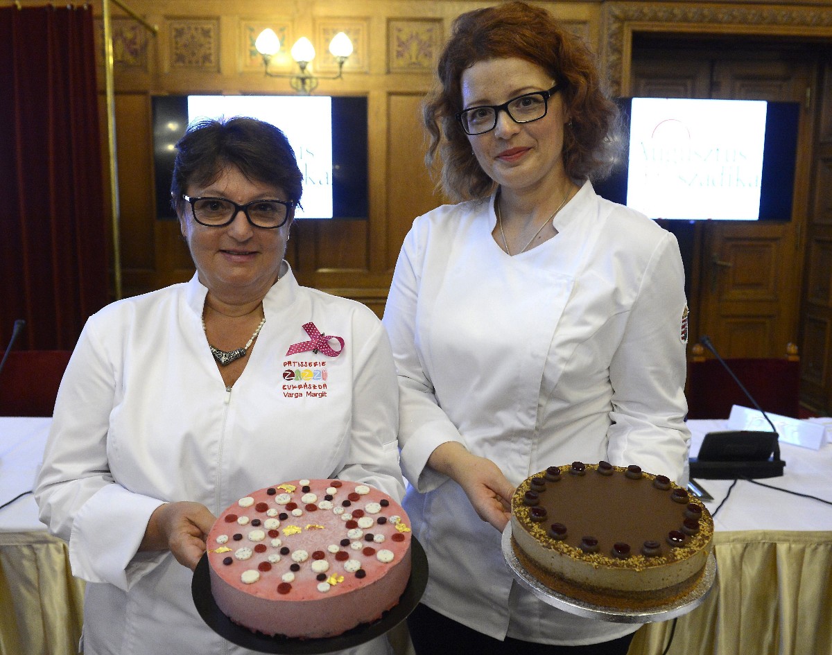 2017 - Varga Margit, a budapesti Zazzi Cukrászda cukrásza, a Pöttyös Panni tortája, Magyarország cukormentes tortája készítője