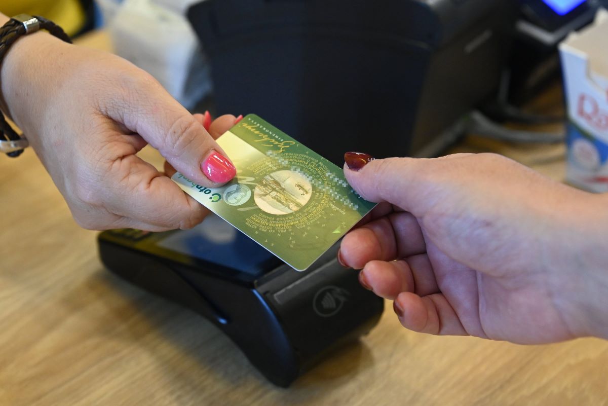 Inkább élelmiszerre költünk a SZÉP-kártyával, mint nyaralásra ...