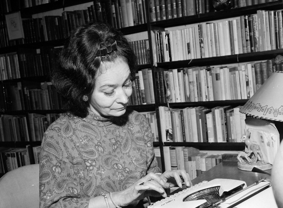 Szabó Magda írónő, az Abigél című regény szerzője