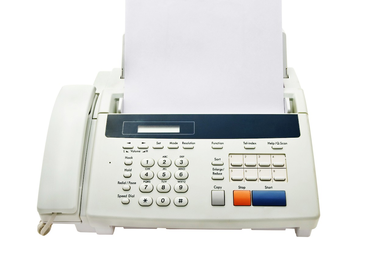 Faxgép, amely mára szinte teljesen eltűnt az irodákból
