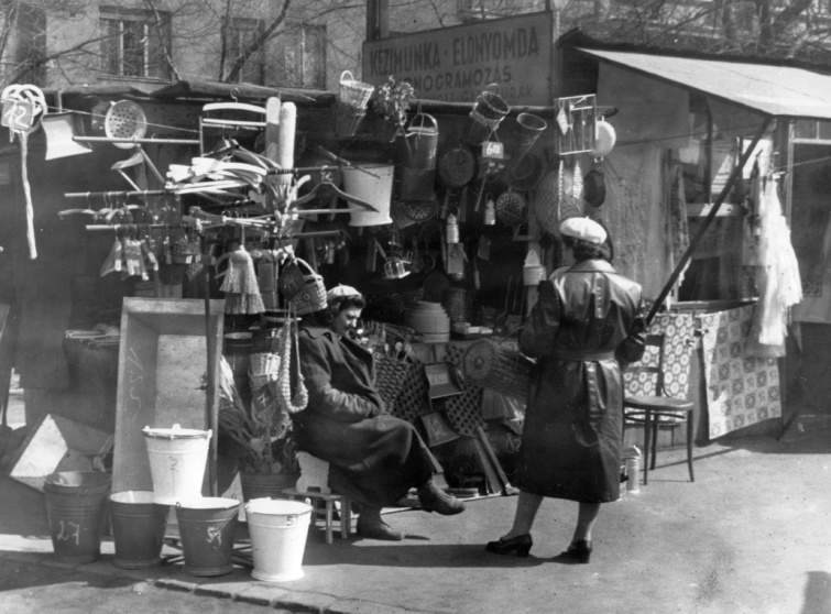 Az Élmunkás téri piac 1959-ben.
