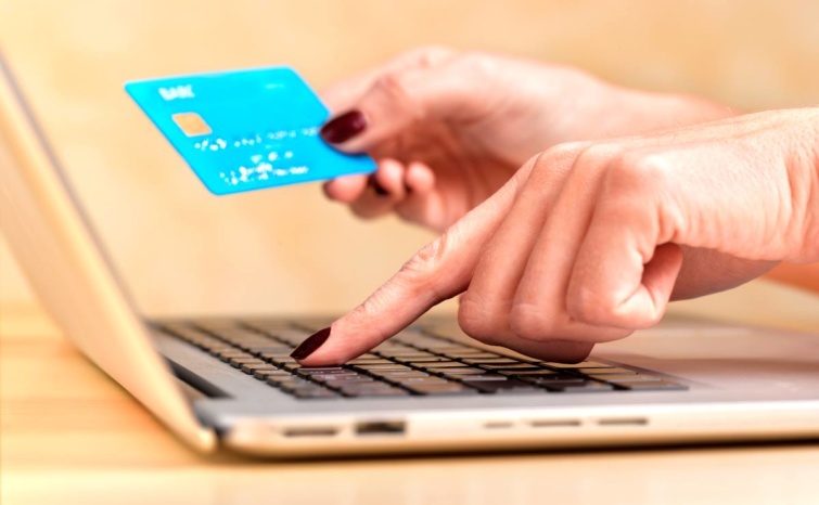 Vásárlás bankkártyával az online térben