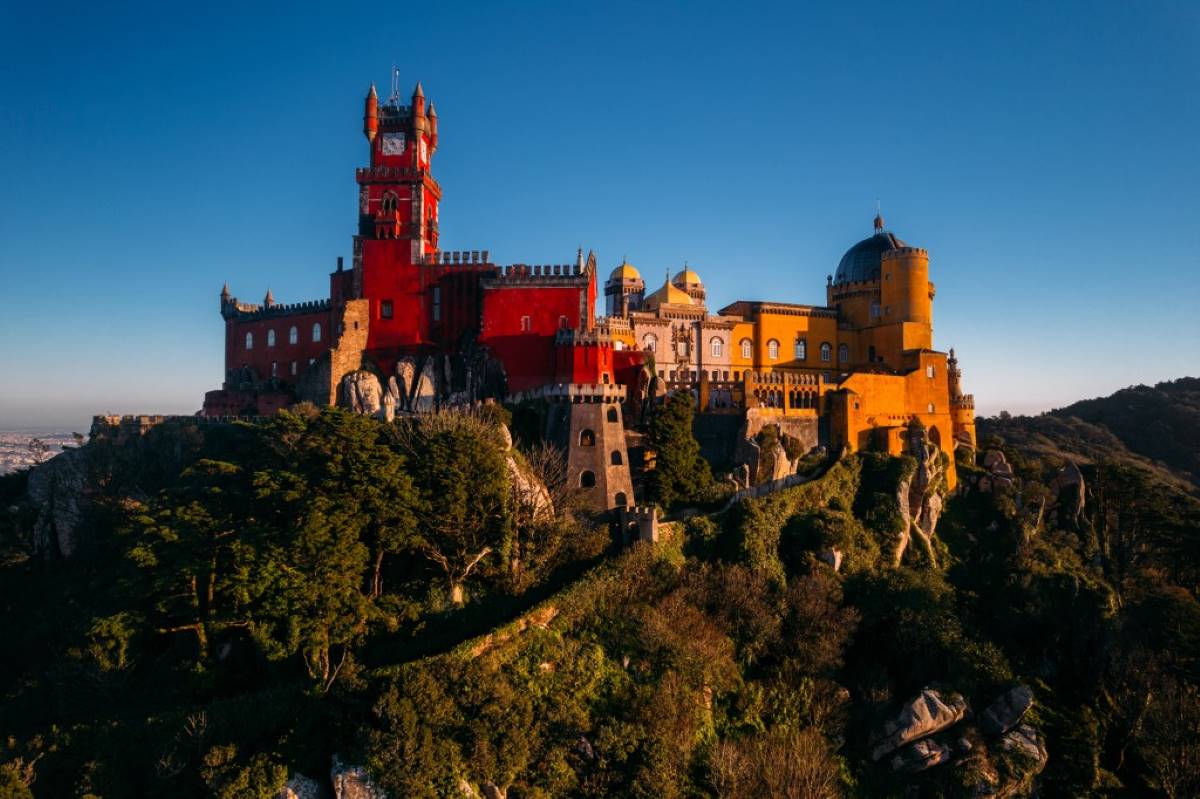 A világ egyik legromantikusabb kastélya a Pena portugáliában