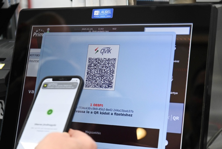 qrkodcba2 Startlap Vásárlás QR-kód alapú mobilfizetés a CBA-ban