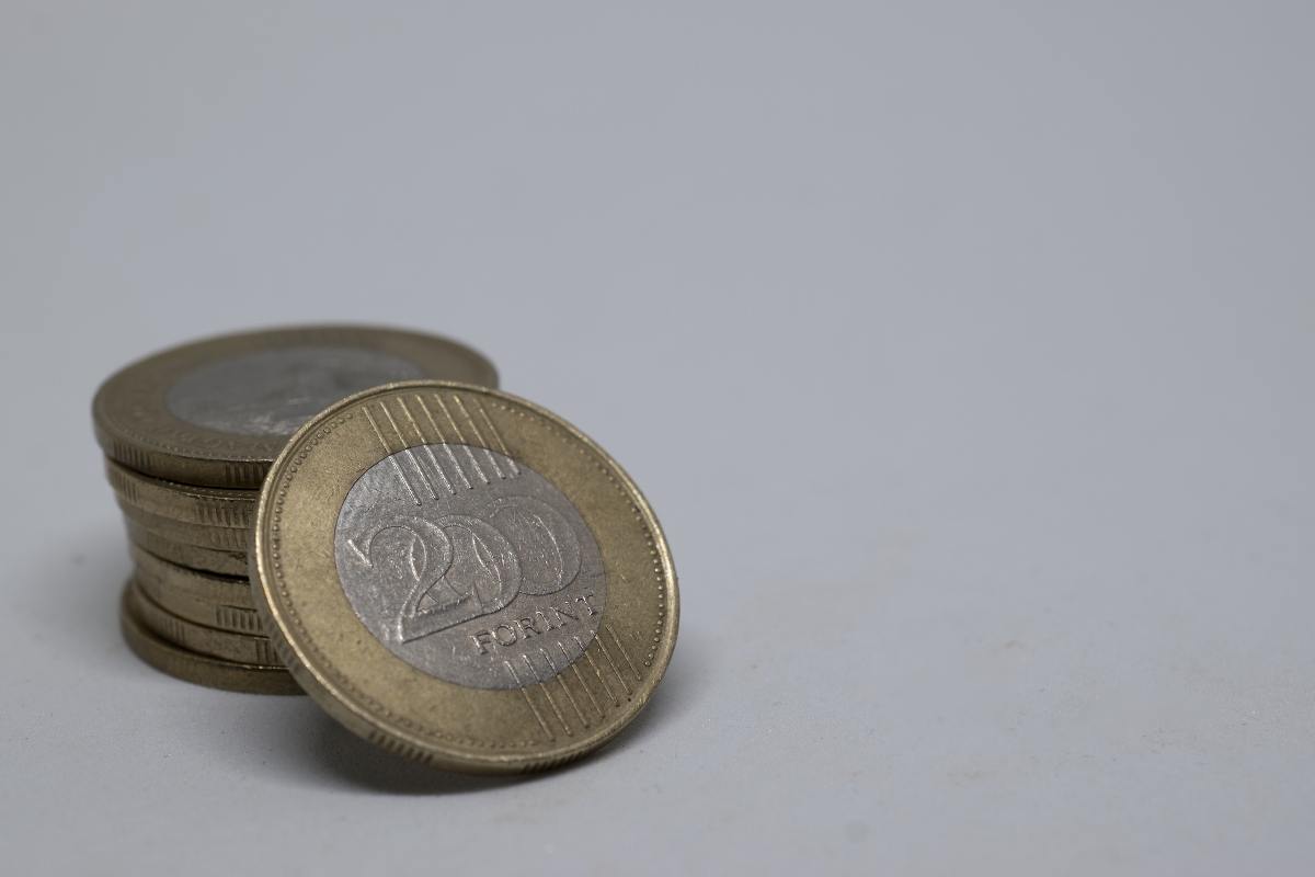 Венгрия повысила прогноз дефицита бюджета до 7,5% ВВП