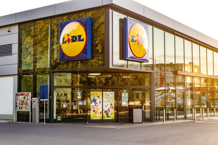 Lidl áruház kívülről
