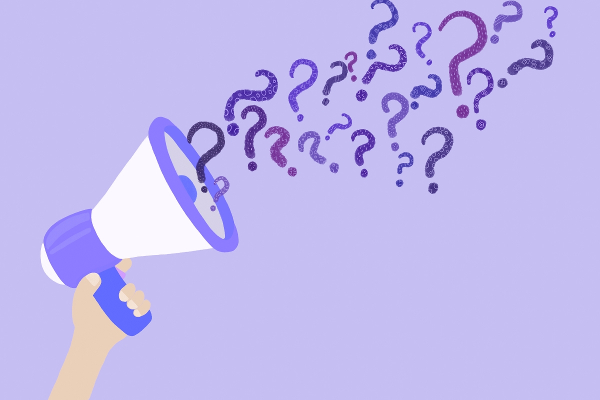 Kérdőjelek ömlenek a megafonból