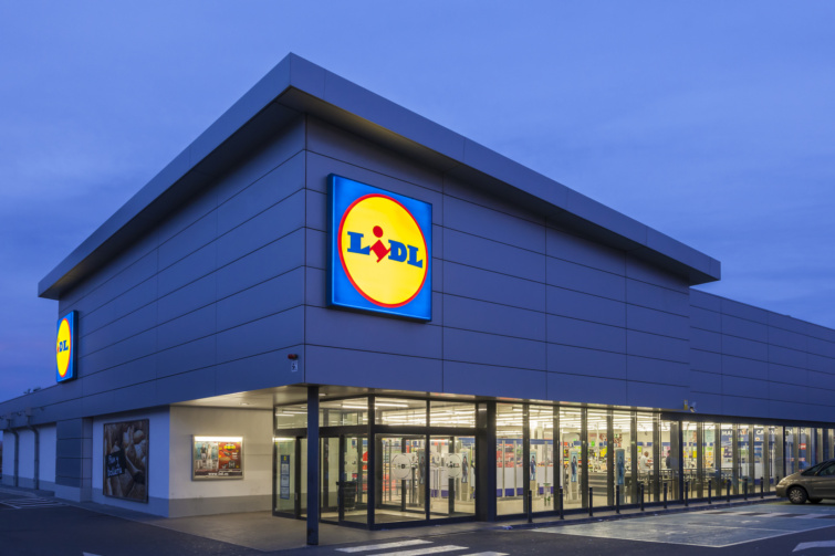 Lidl épület kívülről