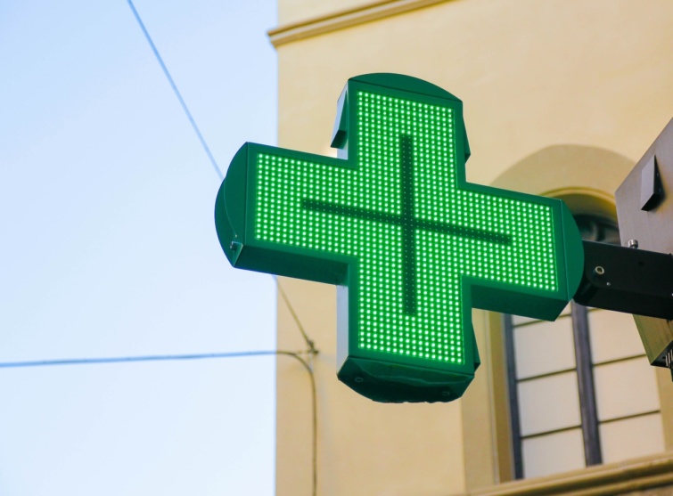 Gyógyszertári zöld kereszt