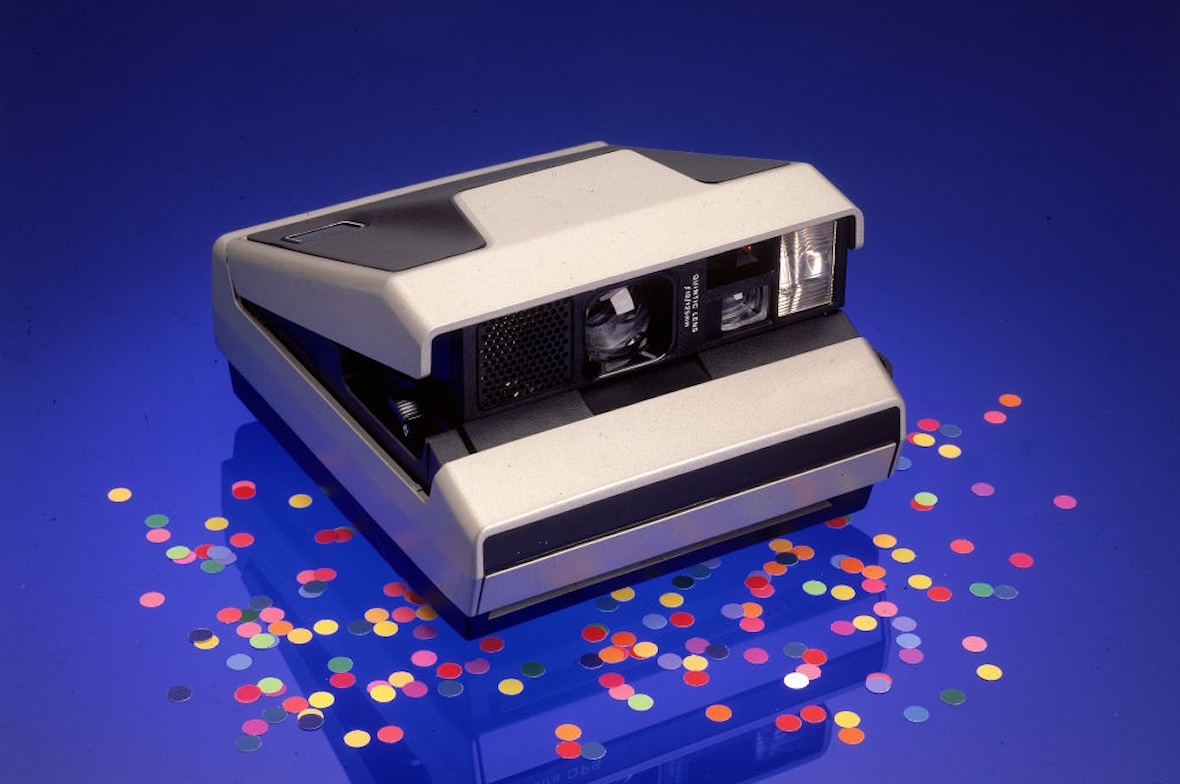 Polaroid fényképezőgép a nyolcvanas évekből
