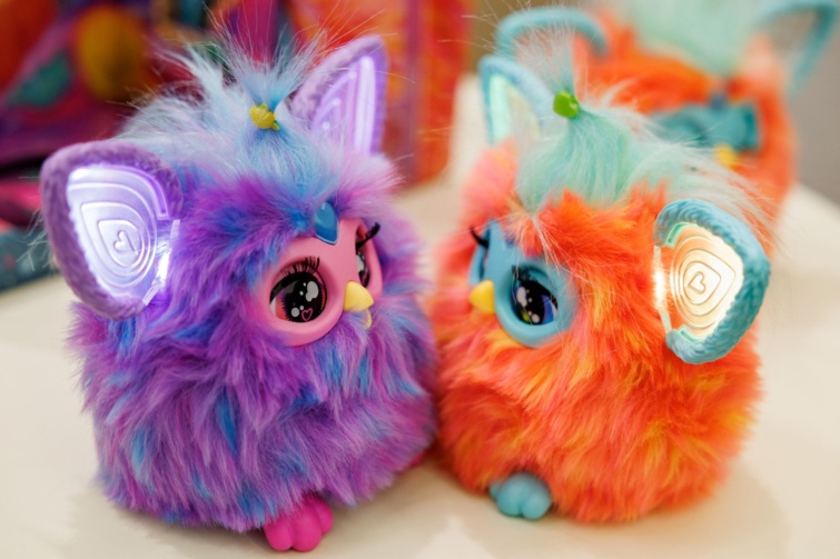 Furby plüssök