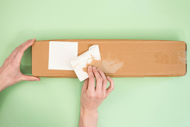 Matrica eltávolítása dobozról