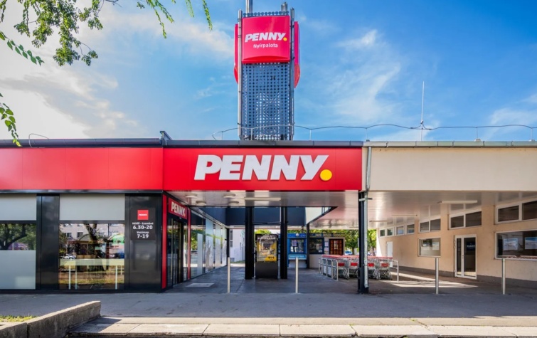 A Penny egyik üzlete kívülről