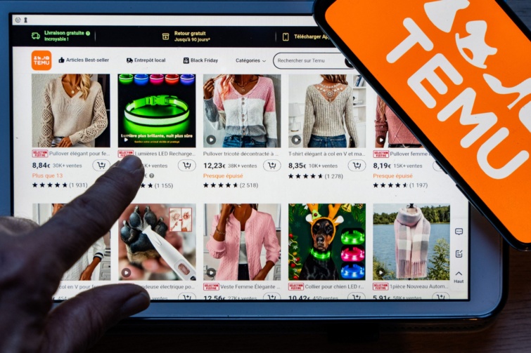 Temu Startlap Vásárlás Ujj mutat a Temu online vásárlói felületére