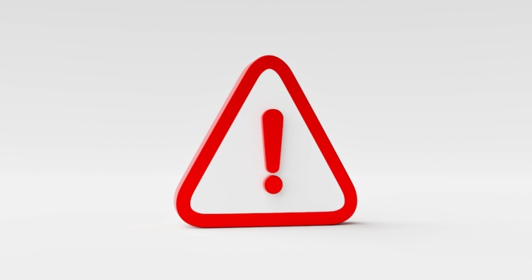 Red attention sign with exclamation mark icon or symbol danger warning notification alert or traffic sign background 3d illustration Startlap Vásárlás