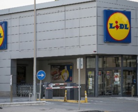képcím