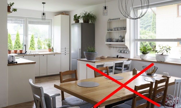 Cosy kitchen with wooden white furniture dining table with chair design lamp and window with plant Home Interior Startlap Vásárlás Egy konyha piros x-szel áthúzott konyhaasztallal.