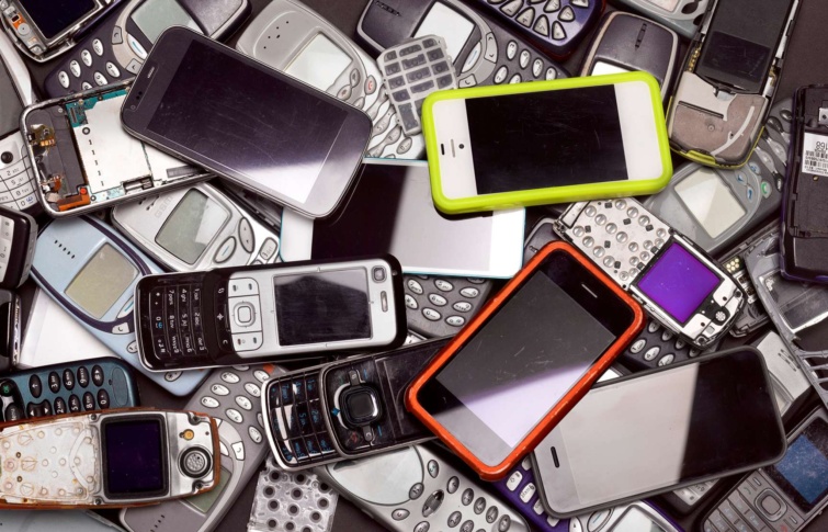mobil telefon 511zon Startlap Vásárlás telefonok egymás mellett